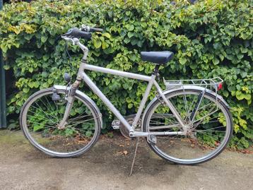 Herenfiets  beschikbaar voor biedingen