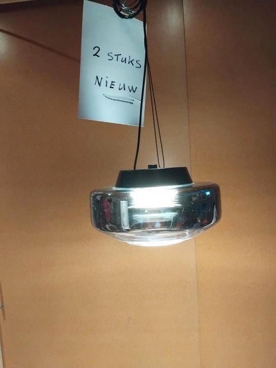 2 nieuwe hanglampen met led., Maison & Meubles, Lampes | Plafonniers, Comme neuf, Verre, Enlèvement ou Envoi