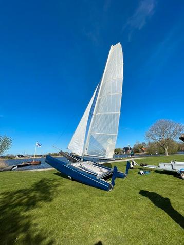 Cirrus F18 catamaran, Enlèvement