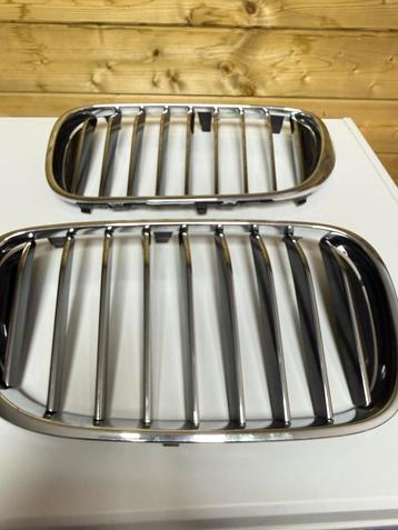 BMW Nieren Grille Set – Tweedehands beschikbaar voor biedingen