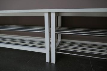 Bank met schoenenrek, wit beschikbaar voor biedingen