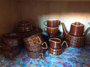 Vintage bruin servies, Antiek en Kunst, Ophalen