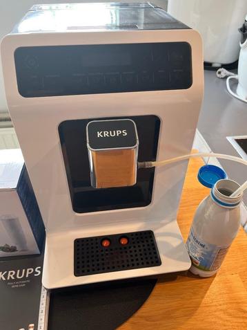À vendre Machine à café automatique Krups, Electroménager, Enlèvement, Comme neuf, Café en grains