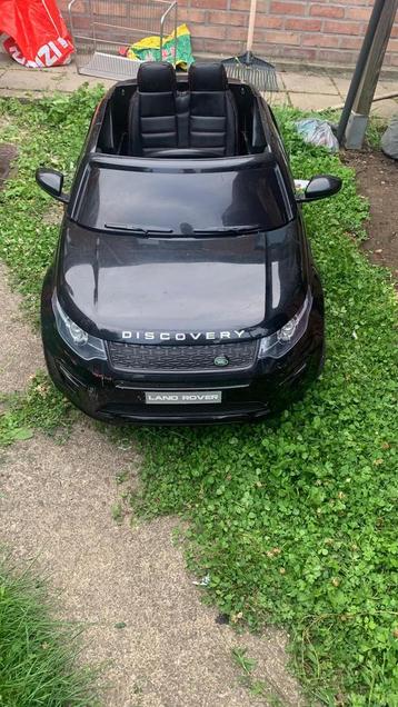 Voiture éléctirque beschikbaar voor biedingen