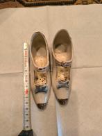 Porseleinen beeldjes, Antiek en Kunst, Antiek | Keramiek en Aardewerk, Ophalen