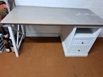 Houten bureau