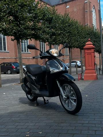 Piaggio Liberty | A klasse | 8.000km | Onderhouden | Netjes beschikbaar voor biedingen