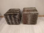 POUF Cube 42 cm / Tabouret Banc ,Repose pied /Poufs 2 piece, Comme neuf, Synthétique, Moins de 50 cm, Moins de 50 cm