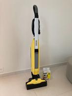 Kärcher vloerreiniger, Doe-het-zelf en Bouw, Reinigingsmachines, Ophalen, Zo goed als nieuw, Schrobmachine