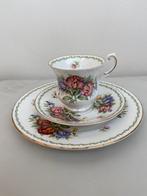 SET QUEENS SPECIAL FLOWERS SERVIES  Sweet Pea, Verzamelen, Ophalen of Verzenden, Gebruikt