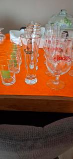 Verschillende Bier Glazen staan alle 19 op foto, Ophalen, Zo goed als nieuw, Bierglas