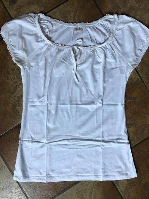 Wit t-shirt - Esprit, Kleding | Dames, T-shirts, Zo goed als nieuw, Maat 38/40 (M), Wit, Korte mouw, Ophalen of Verzenden