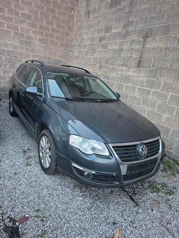 vw passat 1.4 essance euro5 Anne 2010 Boite securite, Autos, Euro 5, Achat, Automatique, Particulier