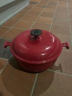 Le Creuset gietijzeren braadpan / stoofpot – rood – 26cm, Huis en Inrichting, Keuken | Potten en Pannen, Ophalen, Gebruikt, Gietijzer