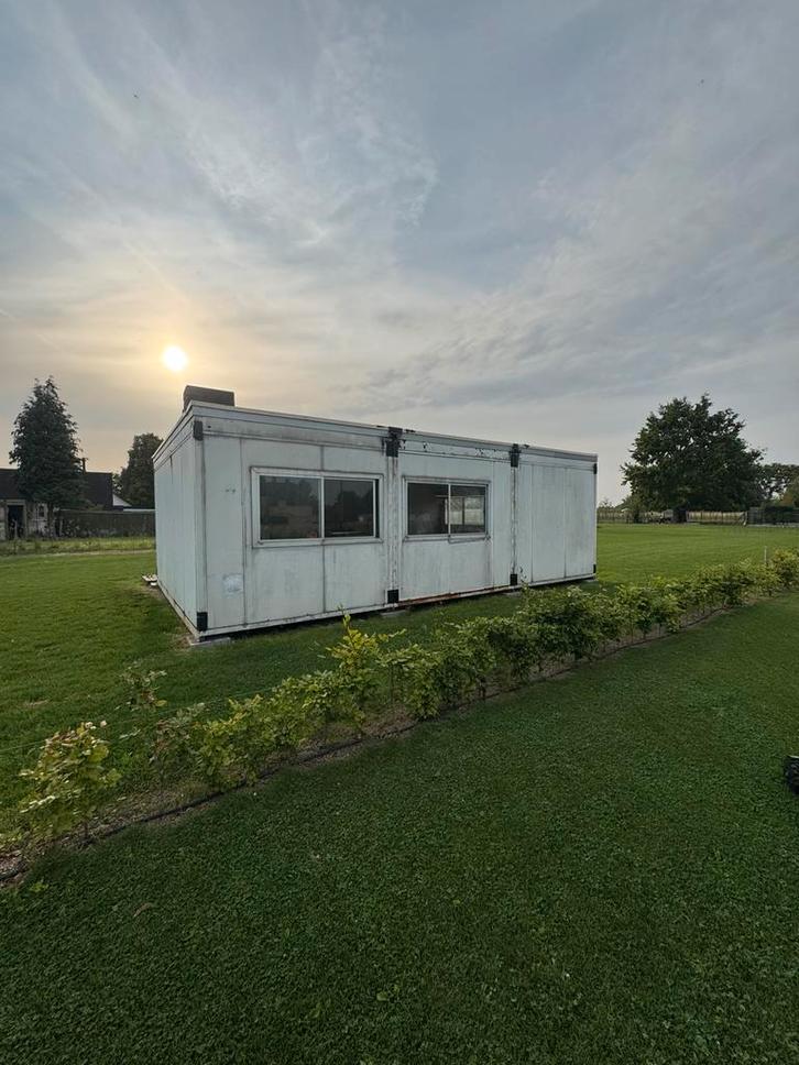3 gekoppelde containers, 1 grote ruimte (9m x 6m, Doe-het-zelf en Bouw, Bouwketen en Schaftketen, Gebruikt, Ophalen