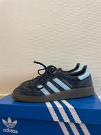 Adidas Spezial, Ophalen of Verzenden, Zo goed als nieuw, Sneakers, Blauw