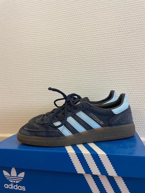 Adidas Spezial, Kleding | Dames, Schoenen, Zo goed als nieuw, Sneakers, Blauw, Ophalen of Verzenden