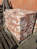 Partij nieuwe gevelstenen, Enlèvement, Neuf, Briques