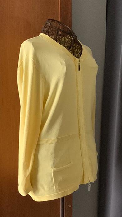 Gerry Weber 40/42 magnifique cardigan léger ETAT NEUF, Vêtements | Femmes, Pulls & Gilets, Comme neuf, Taille 38/40 (M), Jaune