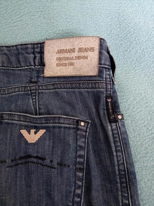 Armani Jeans Original Denim since 1981 Mt 27, Kleding | Dames, Spijkerbroeken en Jeans, Zo goed als nieuw, Ophalen of Verzenden