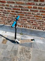 Stuntstep Decathlon witblauw, Fietsen en Brommers, Ophalen, Zo goed als nieuw, Oxelo (Decathlon)