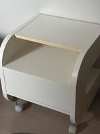 Retro kastje met wieltjes, Huis en Inrichting, Ophalen, Gebruikt