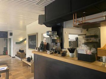 Eetzaak/Broodjeszaak/Tearoom/Koffiebar/Koude bakker/Takeaway beschikbaar voor biedingen