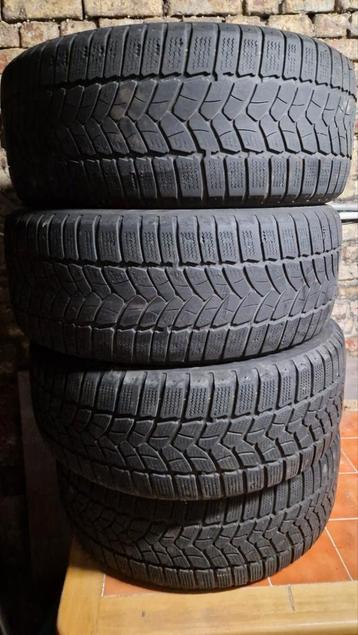 4 pneus hiver Firestone 225 55R16 95H