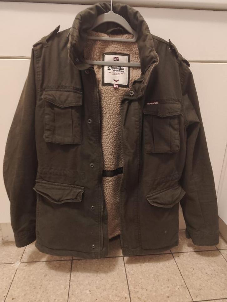 Superdry herenjas maat M – warme winterjas met teddyvoering, Kleding | Heren, Jassen | Winter, Gedragen, Maat 48/50 (M), Ophalen