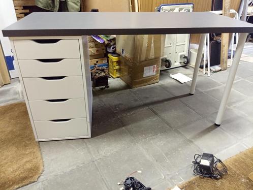 bureau met antraciet werkblad en wit ladenblok met 5 laden, Huis en Inrichting, Bureaus, Zo goed als nieuw, Bureau, Ophalen