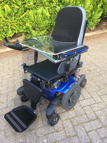 Volledig verstelbare elektrische rolstoel beschikbaar voor biedingen
