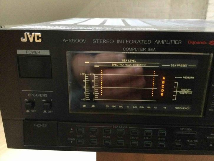 Versterker Merk JVC model A-X500V, Audio, Tv en Foto, Versterkers en Ontvangers, Gebruikt, Stereo, 60 tot 120 watt, JVC, Ophalen