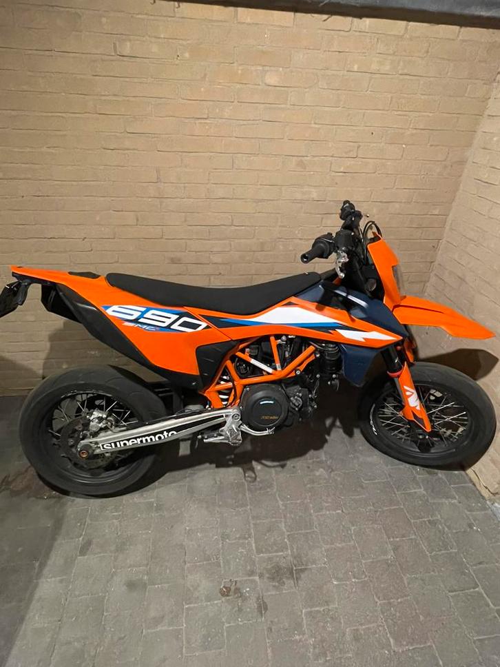 KTM 690 smc-r 2023 A2, Motoren, Motoren | KTM, Particulier, SuperMoto, 12 t/m 35 kW, 1 cilinder, Minimaal motorrijbewijs A2, ABS