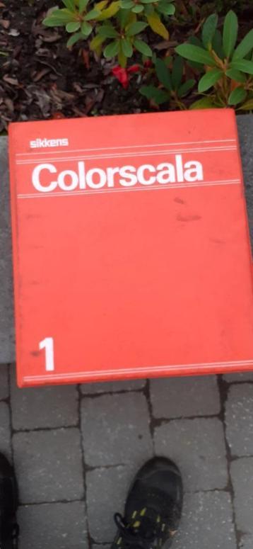 Sikkens Colorscala disponible aux enchères