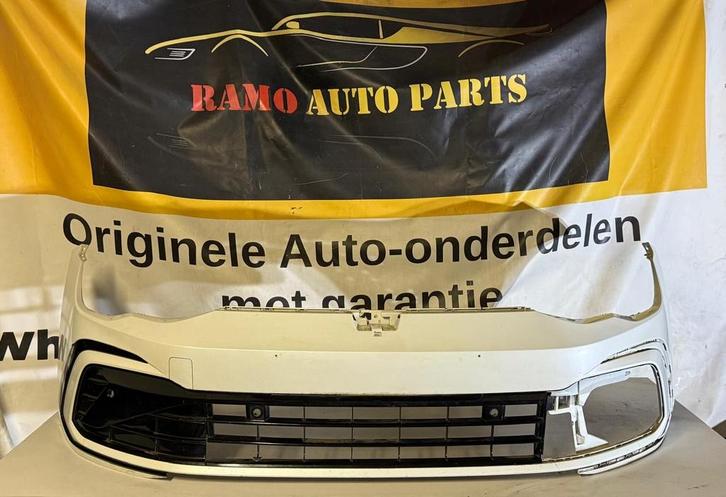 VW GOLF8 5H R-LINE FRONT BUMPER LC9A, Auto-onderdelen, Carrosserie, Bumper, Volkswagen, Voor, Gebruikt, 3 maanden garantie, Ophalen of Verzenden