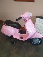 Vespa pour enfant jouet à batterie, Comme neuf, Enlèvement