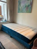 Comfortabel bed van 1m95, Ophalen, Zo goed als nieuw, Blauw