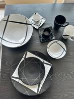 Service complet ! En porcelaine (Deshoulières), Ophalen, Zo goed als nieuw, Porselein, Compleet servies