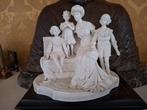 Biscuit beeld Koningin Elisabeth met haar 3 kinderen ., Ophalen of Verzenden, Zo goed als nieuw, Overige typen