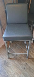 Barstoelen, 4 krukken, Ophalen, Zo goed als nieuw, 60 tot 90 cm