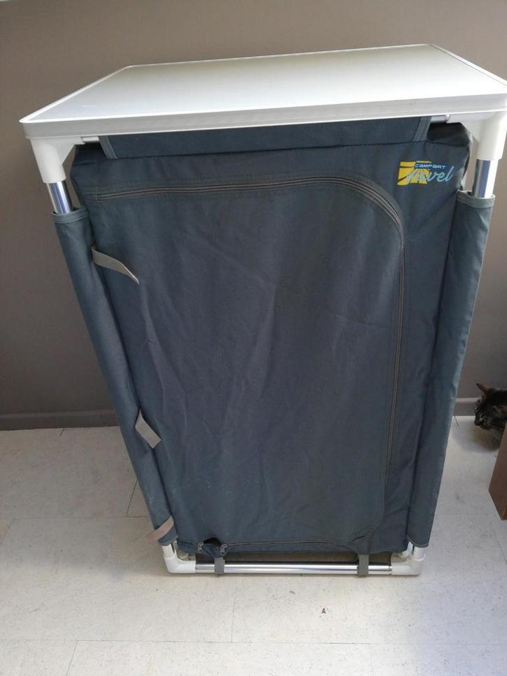 Stoffen kitchenette voor op camping, Caravans en Kamperen, Kampeermeubelen, Zo goed als nieuw, Ophalen of Verzenden