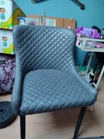 Verminkte stoel, Blauw, Modern, Gebruikt, Leer