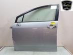 PORTIER LINKS VOOR Corolla Verso (R10 / 11) (|670020F011|), Auto-onderdelen, Gebruikt, Links, Toyota, Deur