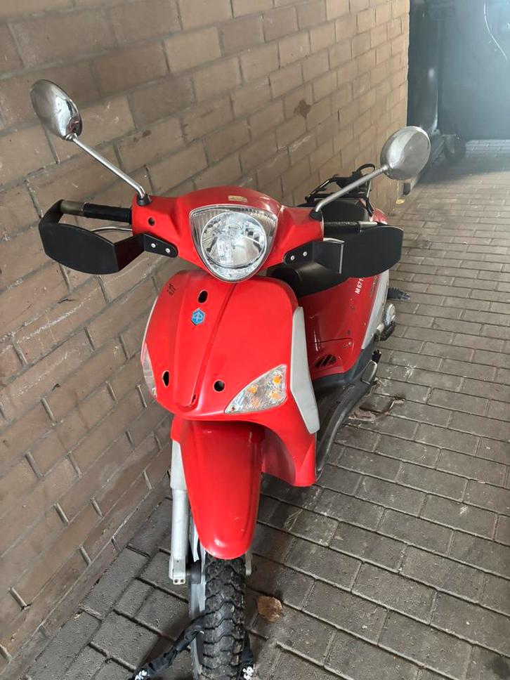 Scooter 50cc Piaggio Liberty euro2, Vélos & Vélomoteurs, Scooters | Piaggio, Classe B (45 km/h), Essence, Enlèvement
