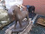 PAARDEN   BEELD  IN STEEN, Ophalen, Nieuw, Dier