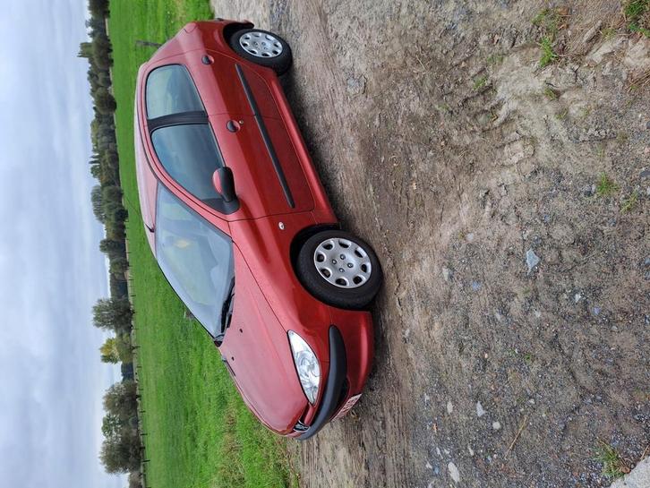 Peugeot  206 1400cc hdi zeer mooi verzorgd  wagen, Auto's, Peugeot, Particulier, Radio, Ophalen