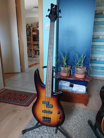 Fazley basgitaar sunburst beschikbaar voor biedingen