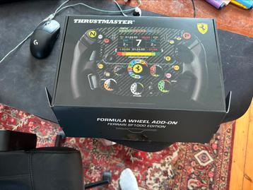 SF1000 thrustmaster stuur beschikbaar voor biedingen