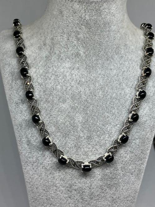 Prachtige zilveren ketting met onyx ( zilver 925 ), Handtassen en Accessoires, Kettingen, Nieuw, Zilver, Overige kleuren, Met edelsteen