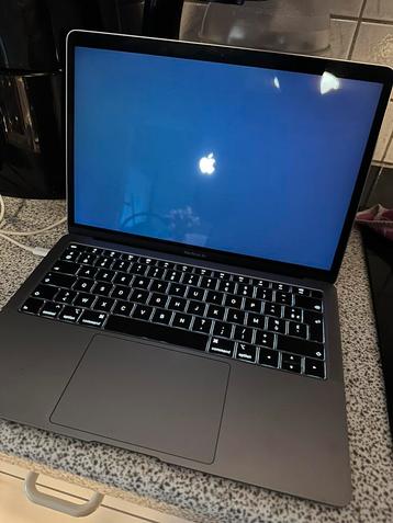 Macbook air retina 13 inch 2019 beschikbaar voor biedingen